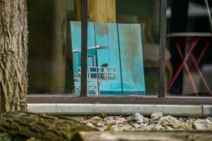 Galerie AK à Arbone: exposition et atelier Gilles Lavie et chambres d'hôtes