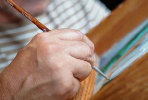 Galerie AK à Arbone: exposition et atelier Gilles Lavie et chambres d'hôtes